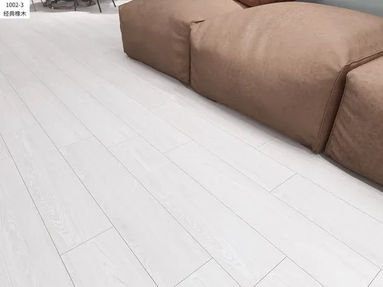 Fabrikpreis Wasserdichter kommerzieller Holz-PVC-Vinylbodenbelag Schwimmende günstige Vinylplanken-SPC-Klick-Bodenbelagfliesen