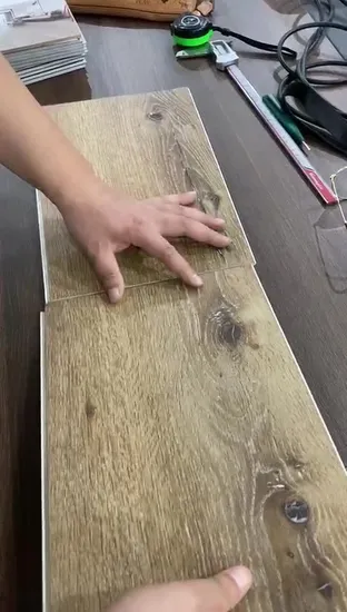 Europa Amerika Unilin Valinge Klicken Sie auf guten Preis, wasserdichter HDF-Holzboden/Piso-Laminado/laminierte Laminat-Holz-Vinylplankenfliese für Hotels